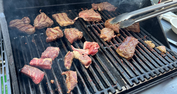Hemingway江ノ島ハナレステーキBBQ