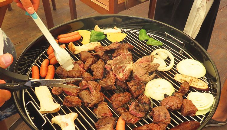 ちょっとヨットビーチハウスプールサイドBBQ