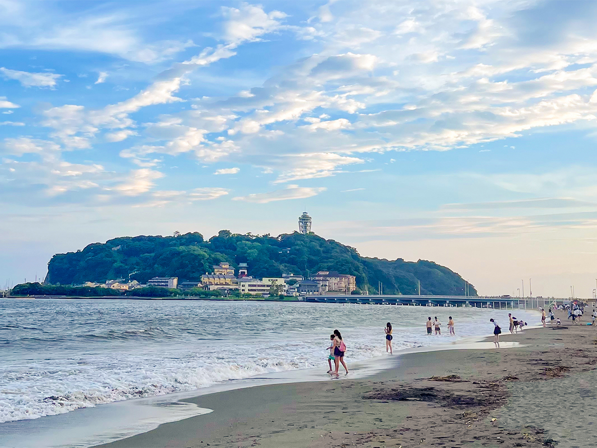 江ノ島の海