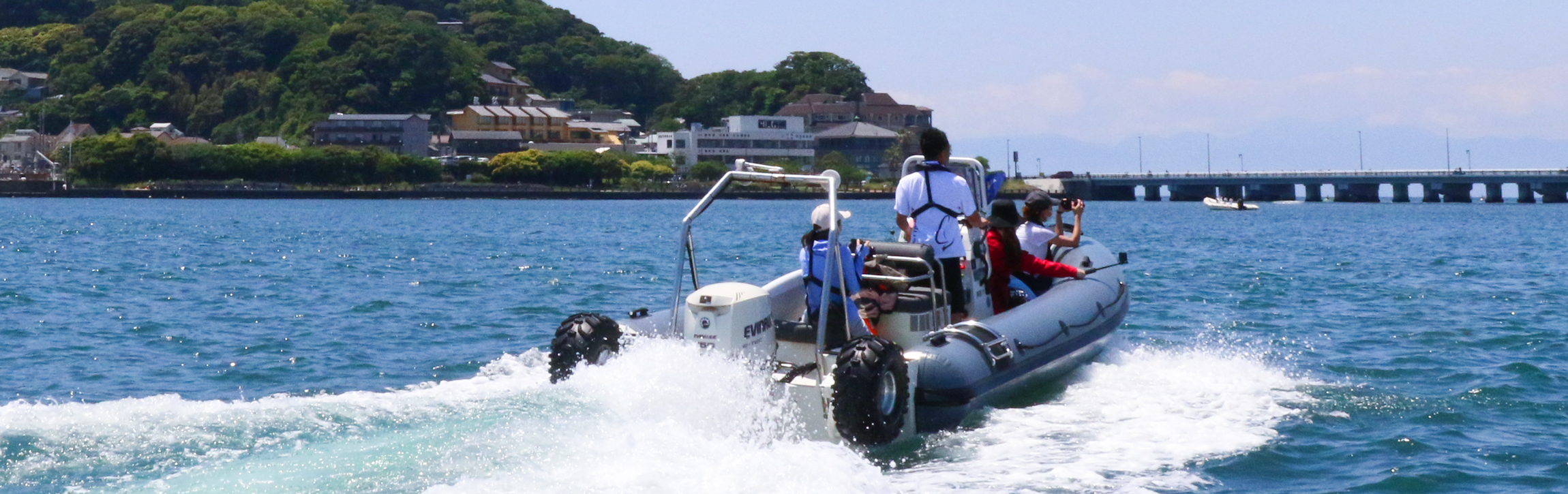 江ノ島、湘南の海をデイショートクルージング